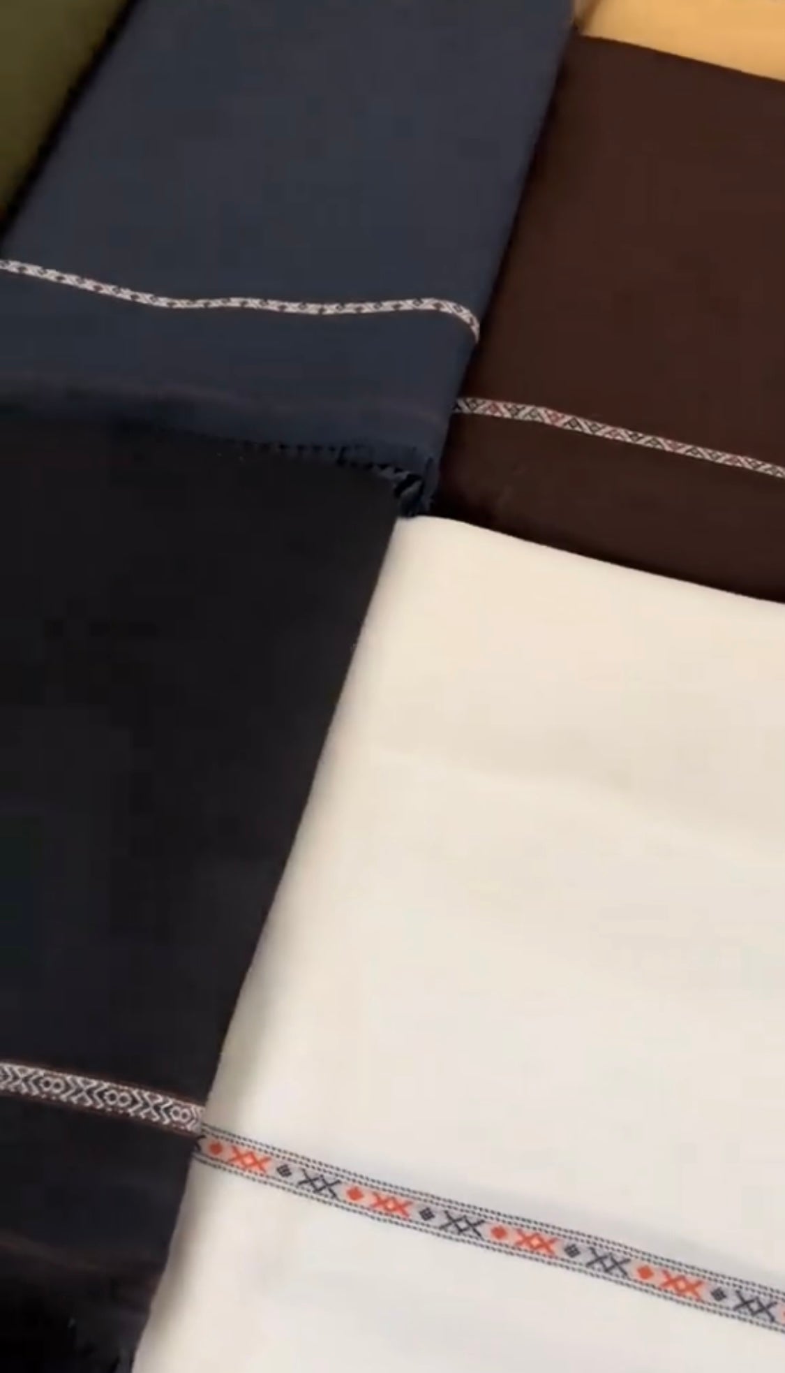 J. Premium Wool Shawl