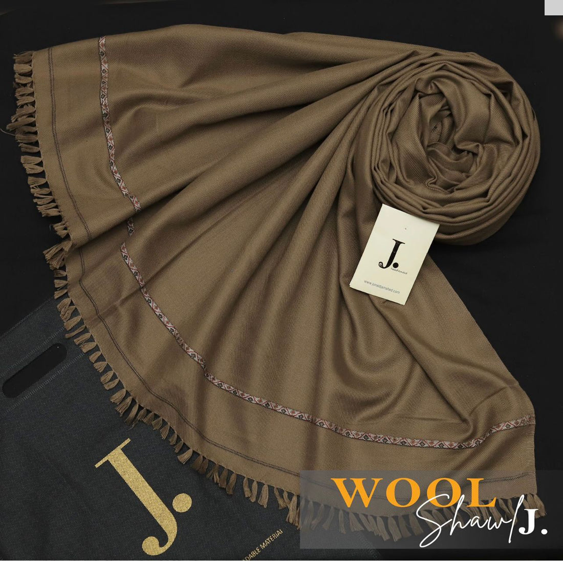J. Premium Wool Shawl - Dark Brown